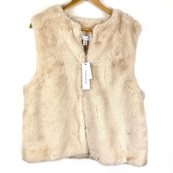 Topshop Jackets & Blazers - NWT Topshop Faux Fur Vest Cream Size 12 Soft